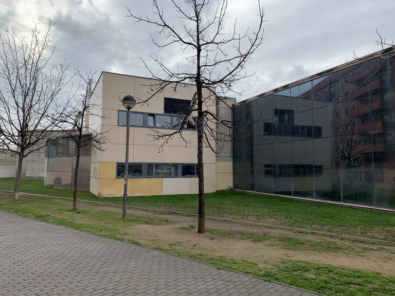 Aprovat el projecte per produir 68MWh amb 108 panells solars d’energia fotovoltaica a la coberta del Centre Cívic de Balàfia