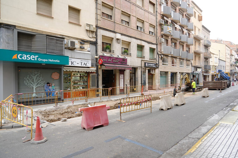 Obres al carrer Vallcalent.